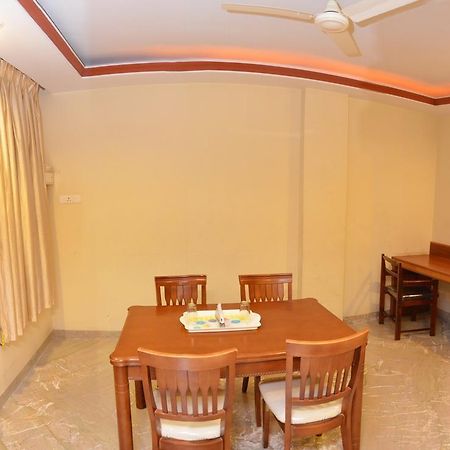 Hotel Raya'S Annexe-1 쿰바코남 외부 사진